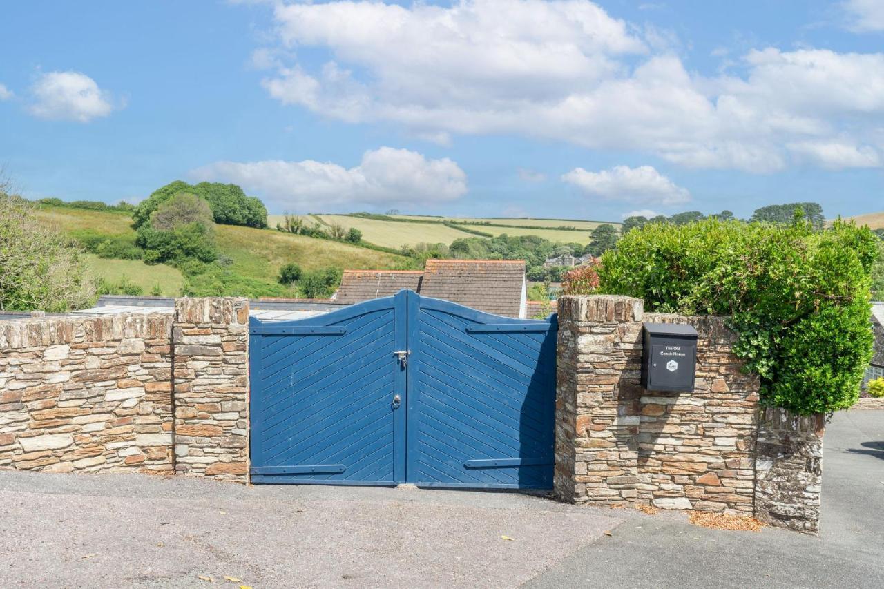 The Old Coach House Salcombe Villa Exterior photo